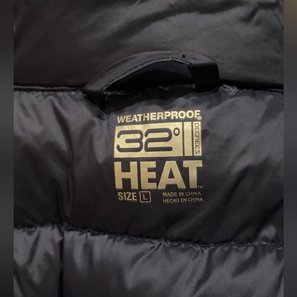 Weatherproof 32° Heat Packable Down Filled Vest with Pouch - Picture 5 of 8